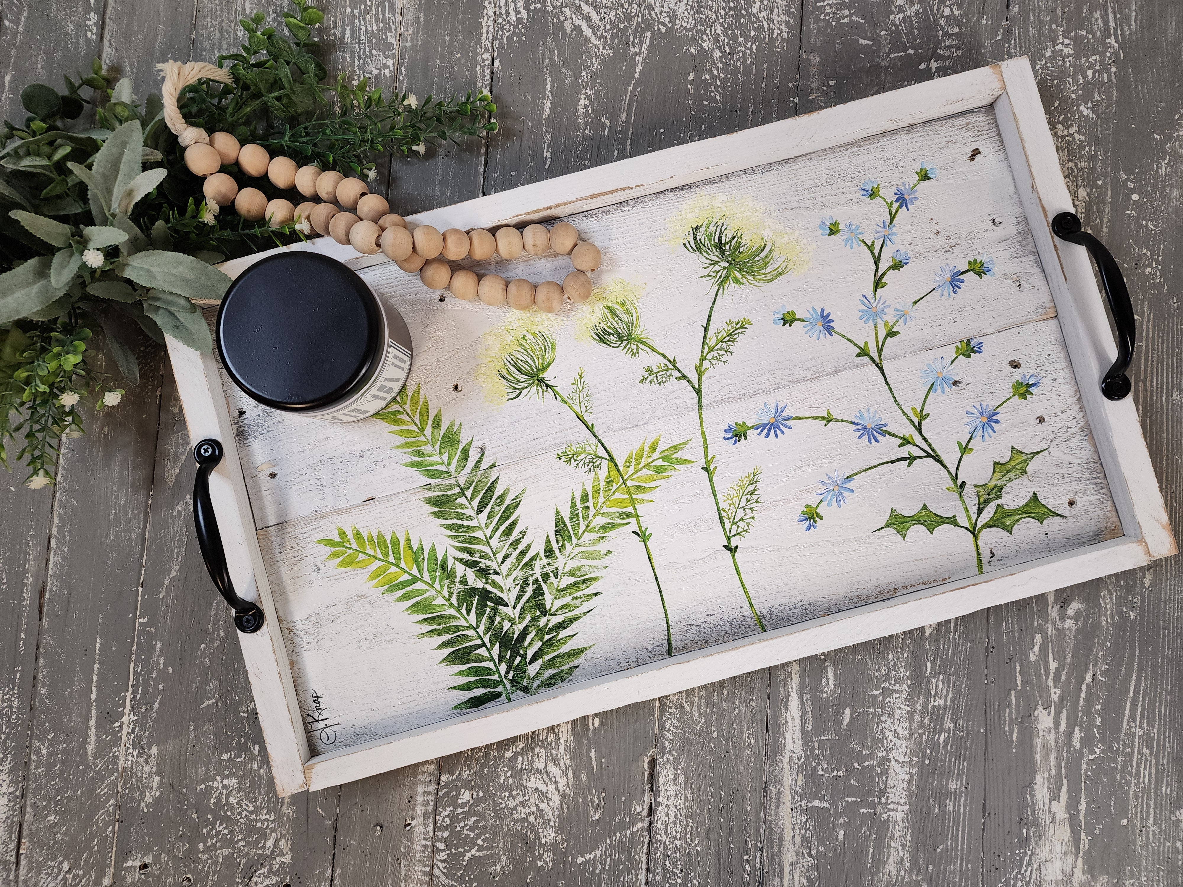 Wild flower hand painted Decorative tray on pallet wood, Rustic farmhouse decor, table tray with Spring flowers