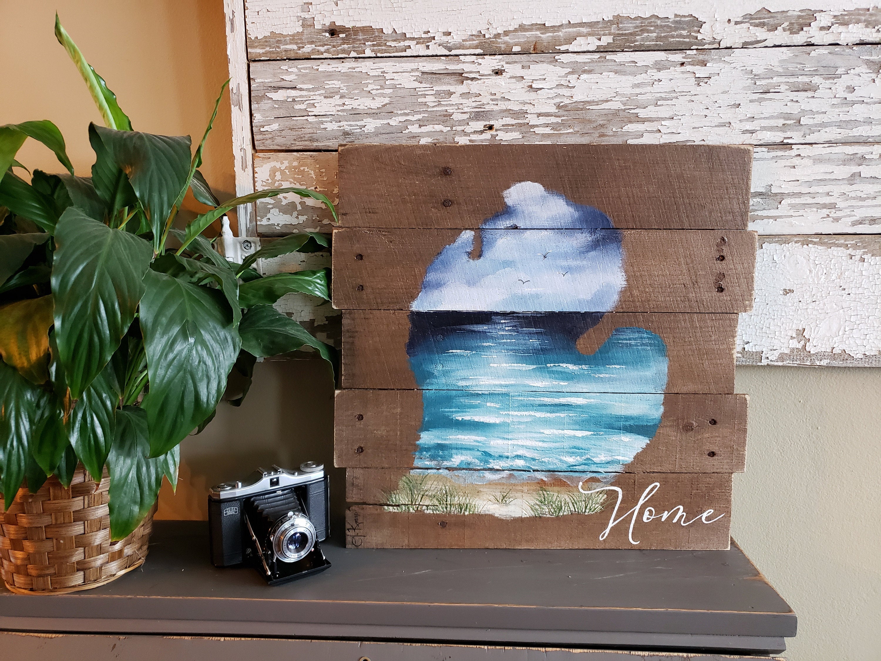 State of Michigan beach painting on pallet wood, Pure Michigan, hand painted home word sign