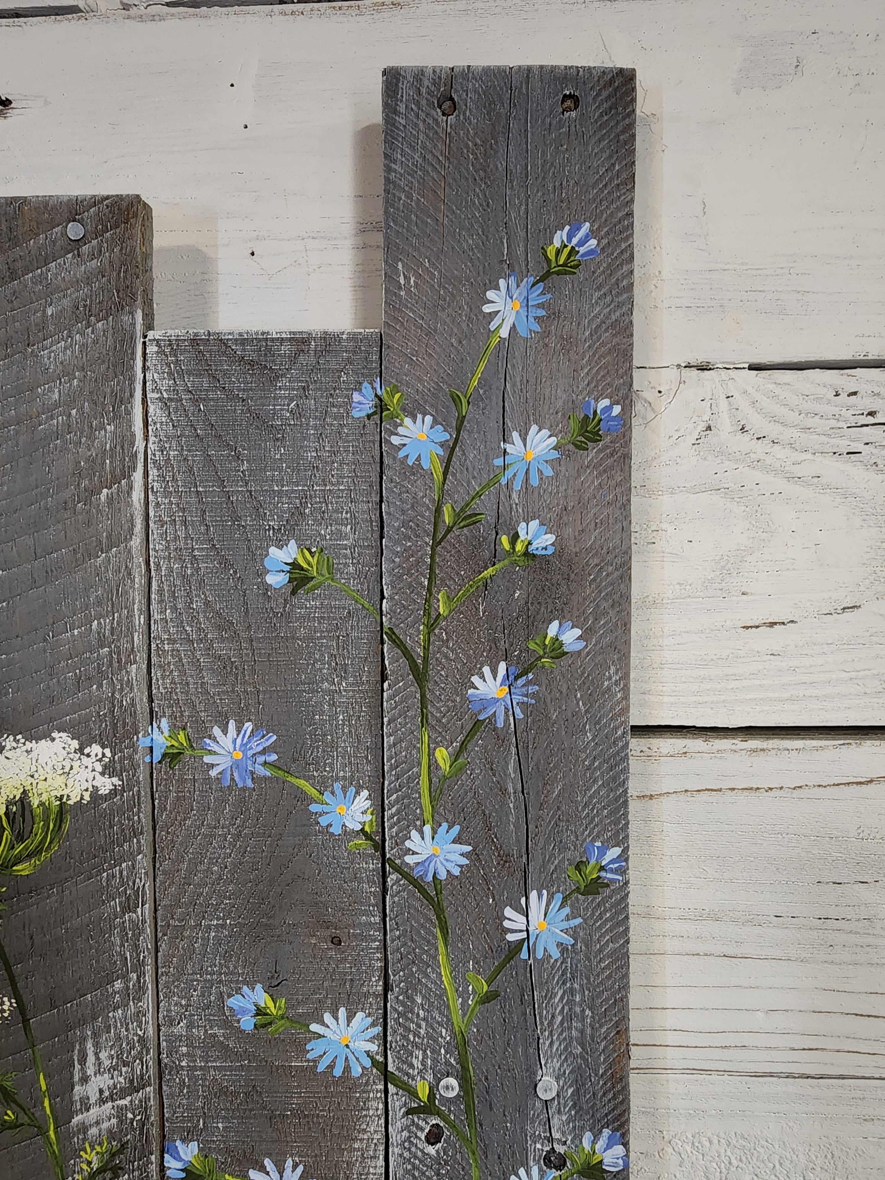 Wild flowers hand painted on reclaimed pallet wood, Farmhouse gray decor