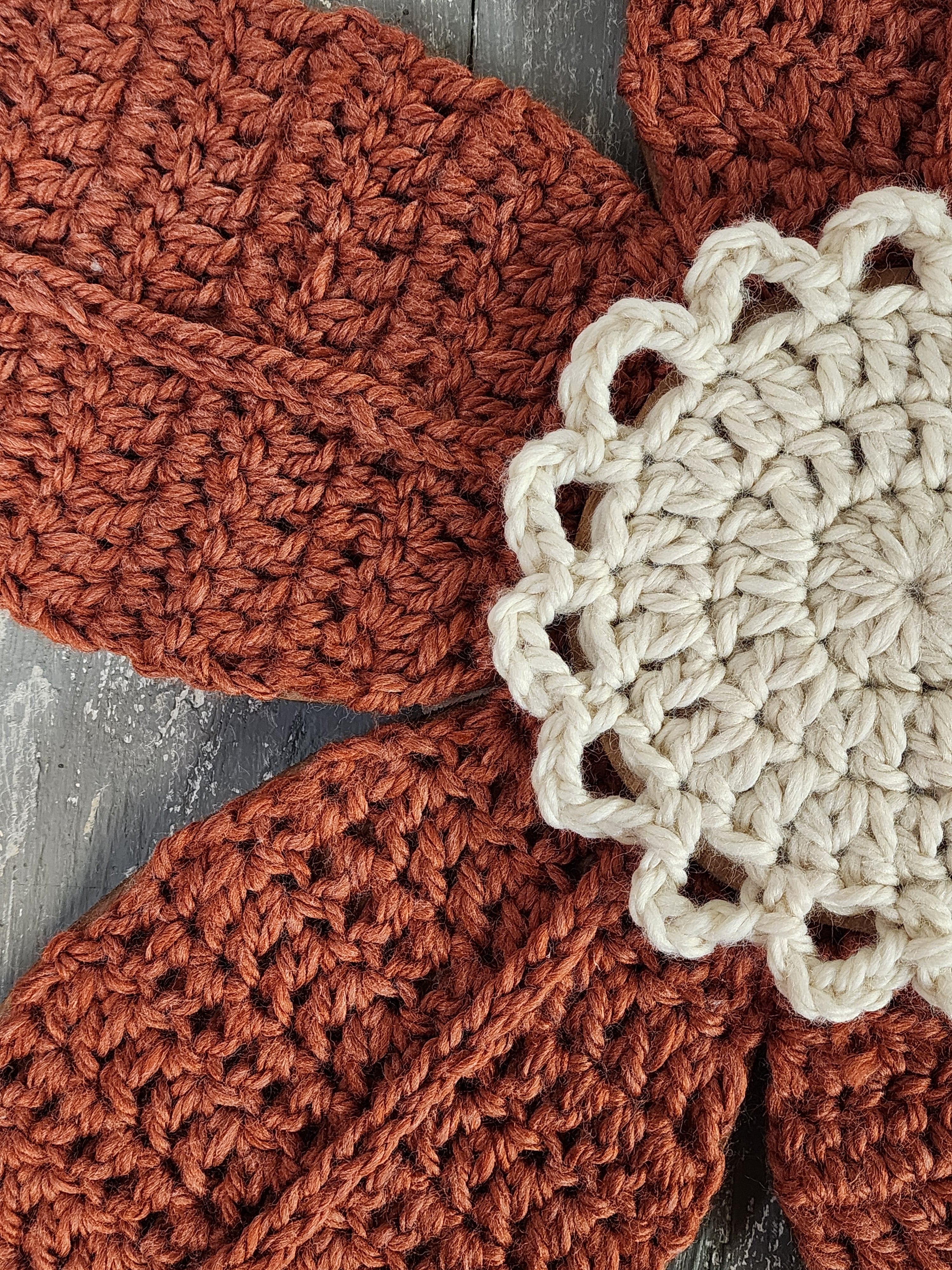 Giant flower wall art rust orange crochet handmade, mother day boho decor, girl floral nursery decor, wildflower boho statement artwork
