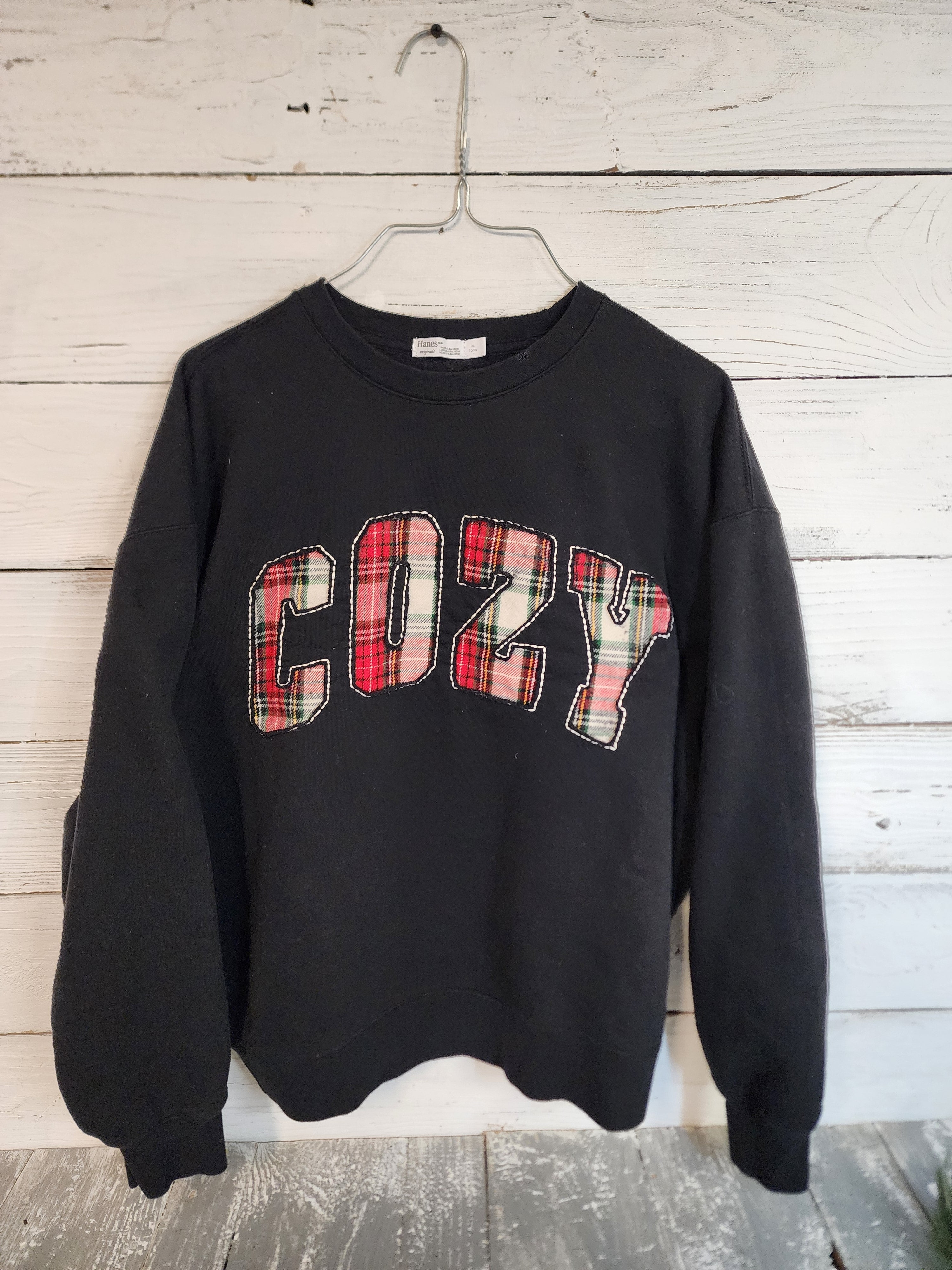 Cozy Christmas gift, handmade flannel embroidery XL crew, Merry Everything hand painted pallet wood art sign on recycled sweater material