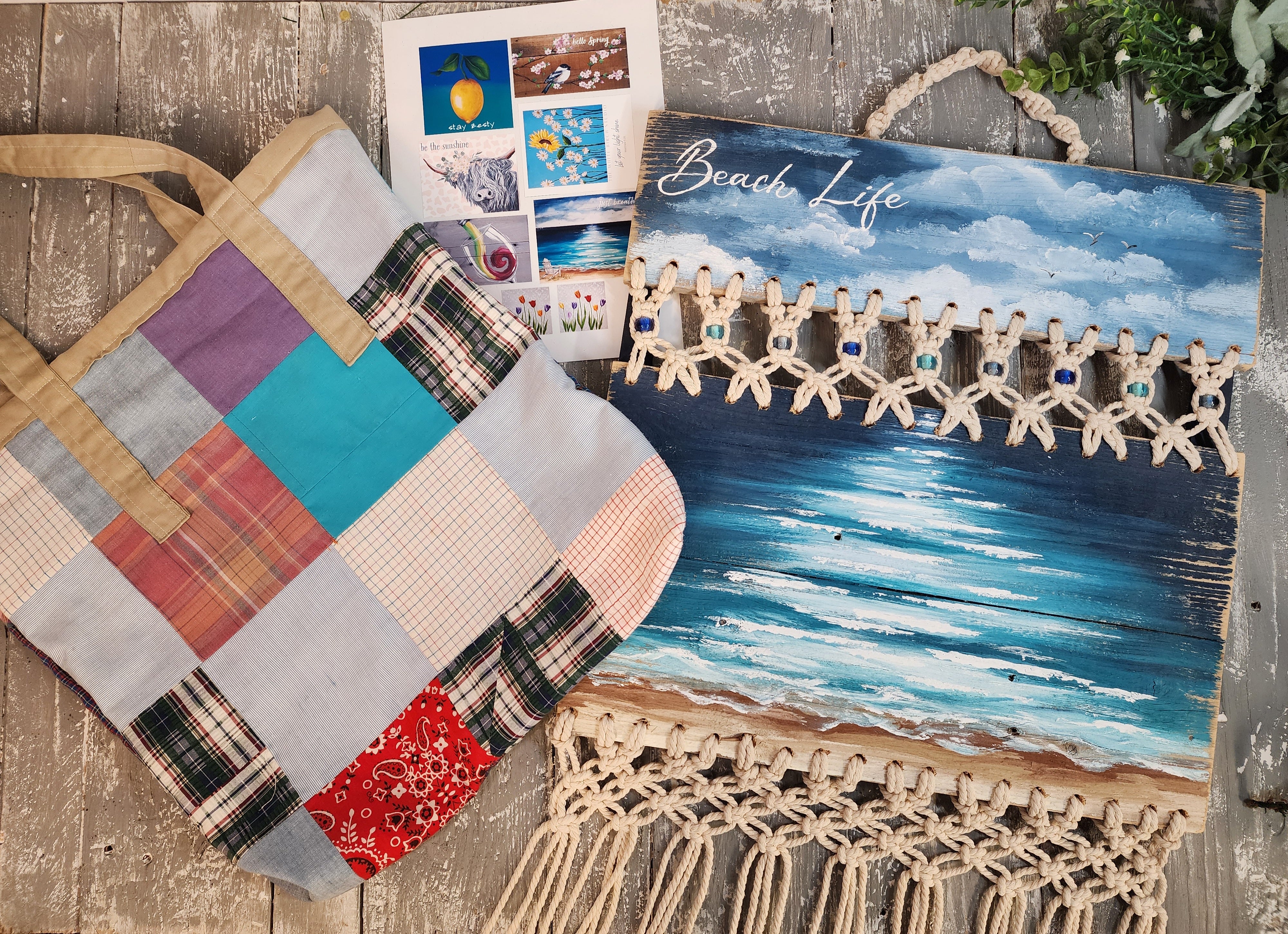 Beach lover Christmas gift set for her, acrylic beach painting on recycled pallet wood, boho macrame, recycled beach bag made from quilt