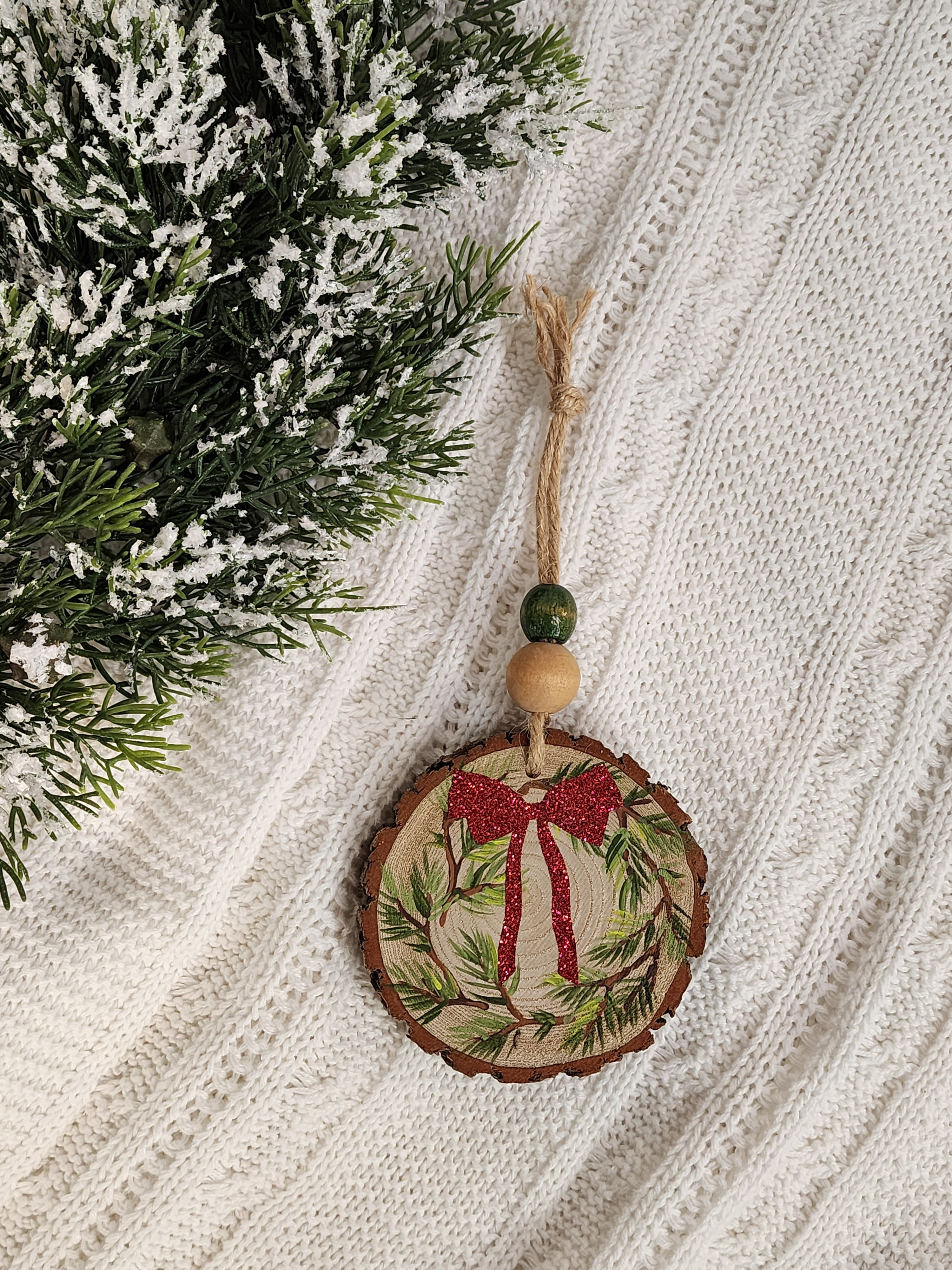 Christmas wreath Wood Slice Ornament: natural hand painted Holiday Decor, Personalized custom Christmas tree decorations