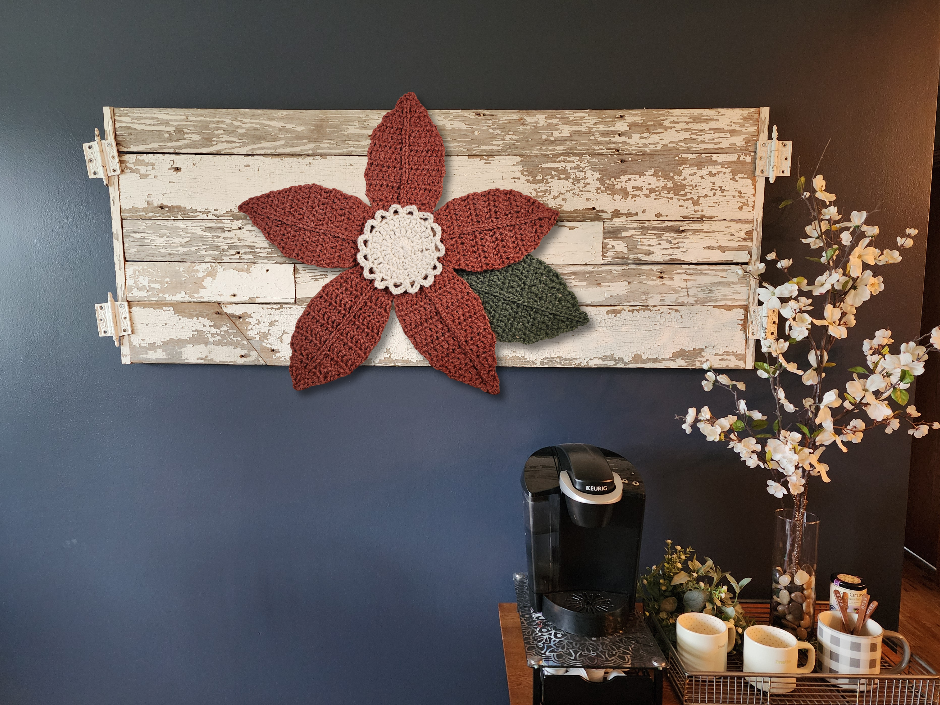 Giant flower wall art rust orange crochet handmade, mother day boho decor, girl floral nursery decor, wildflower boho statement artwork