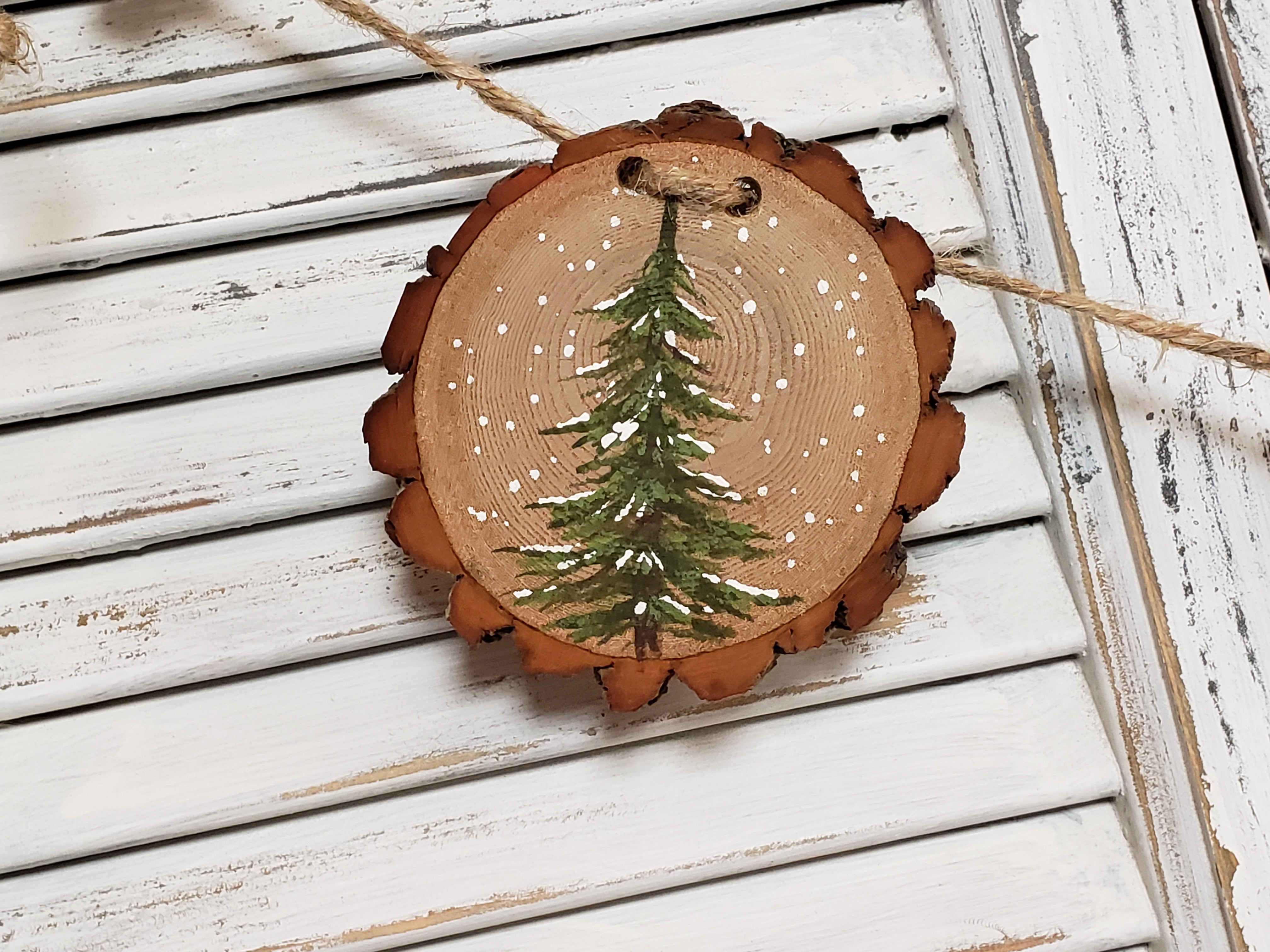 Christmas Bead Garland with buffalo plaid ribbon, Rustic Wood Slice or –  The White Birch Studio