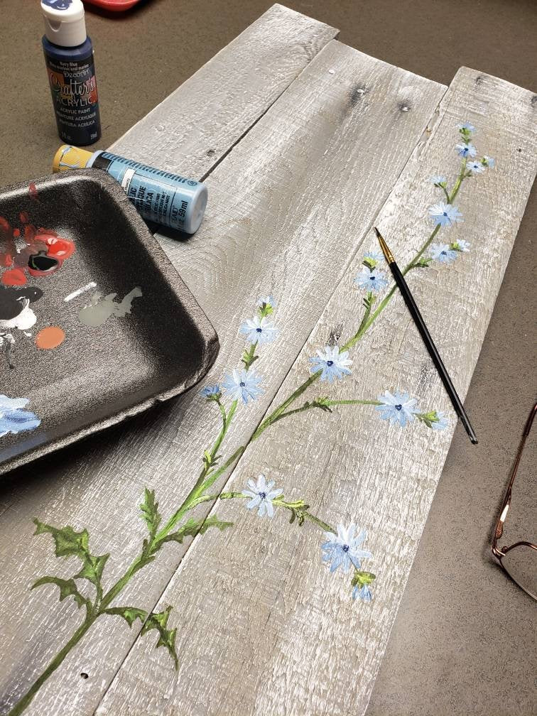 Wild flowers hand painted on reclaimed pallet wood, Farmhouse gray decor
