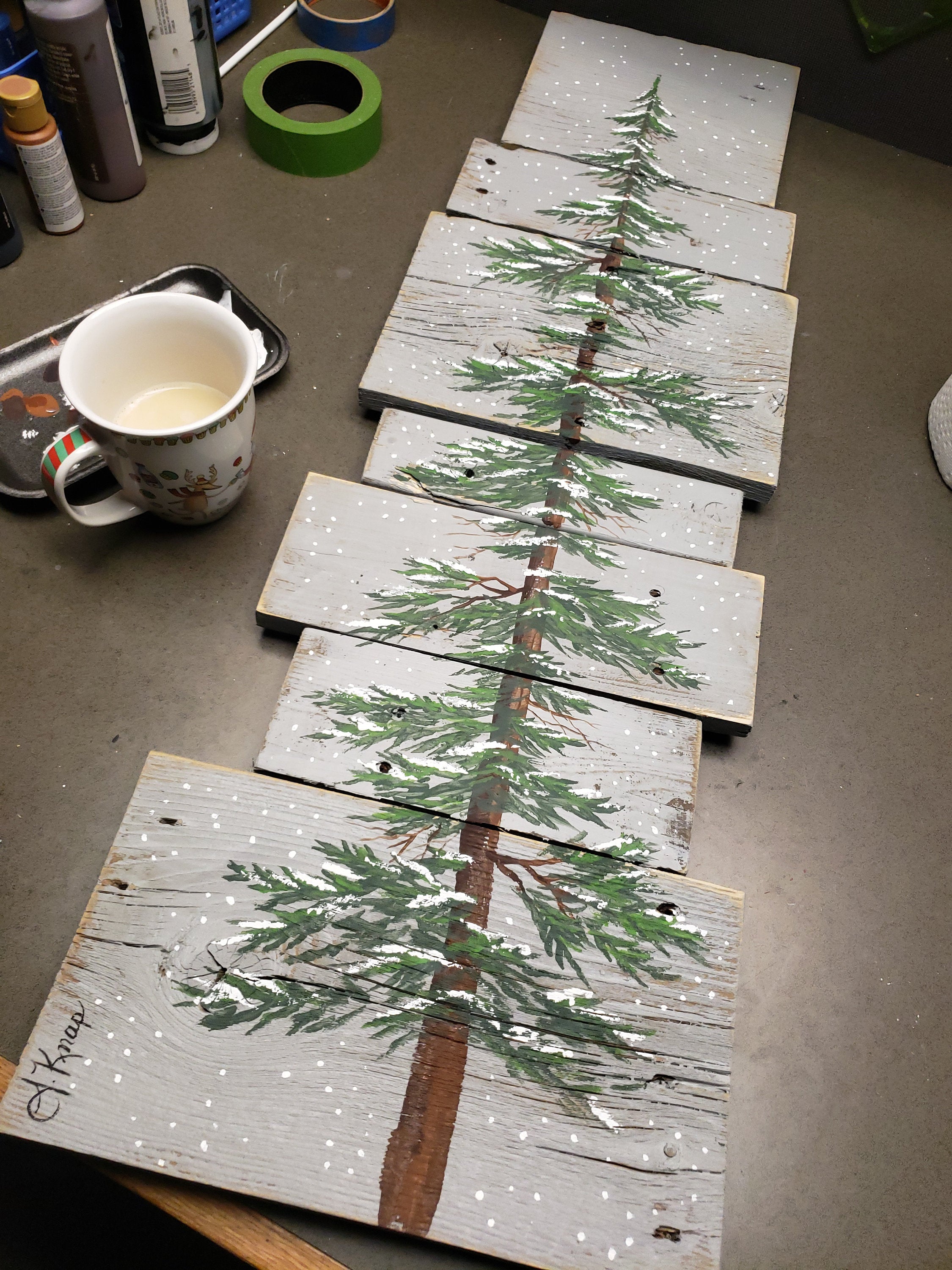 Snowy pine tree painted on pallet wood, Farmhouse grey decoration, hand painted Farmhouse Christmas tree, winter snow decor
