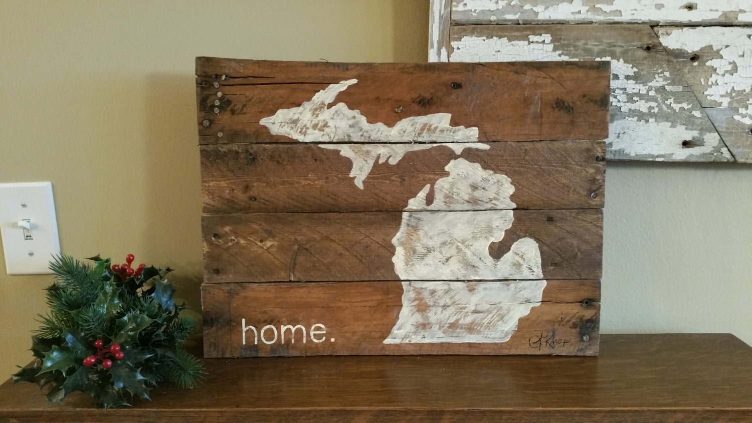 State of Michigan hand painted on gray stained pallet wood